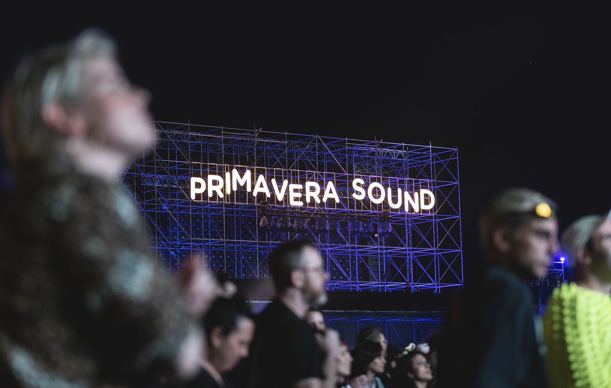 Primavera apologises amid complaints of large queues and access to water
